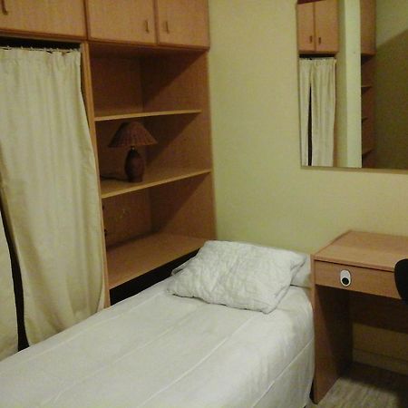 Apartament Fira L'Hospitalet de Llobregat Esterno foto