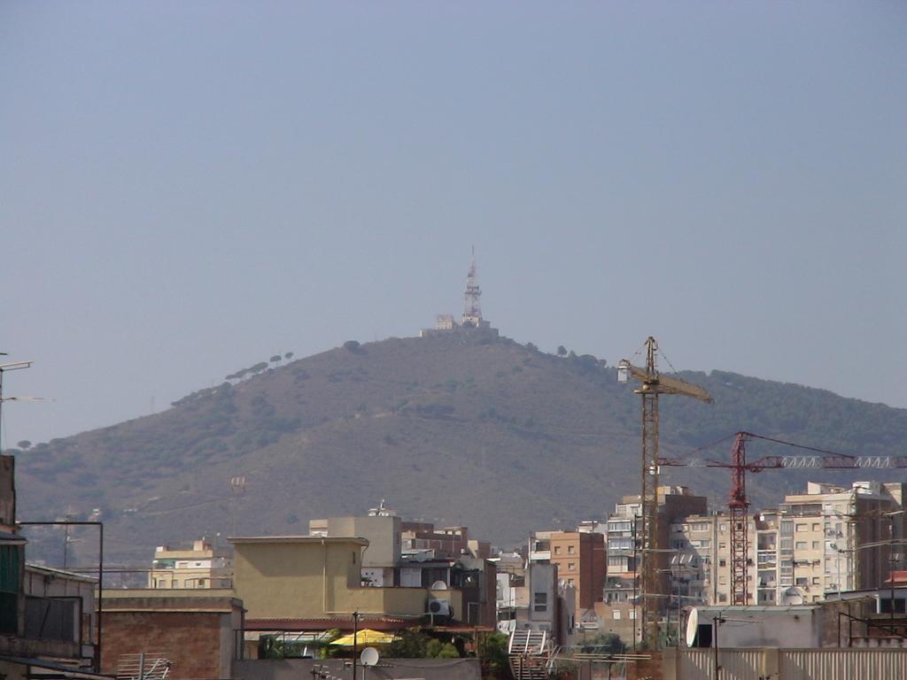 Apartament Fira L'Hospitalet de Llobregat Esterno foto